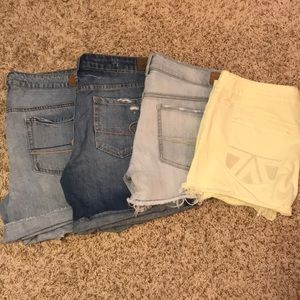 American Eagle Midi shorts